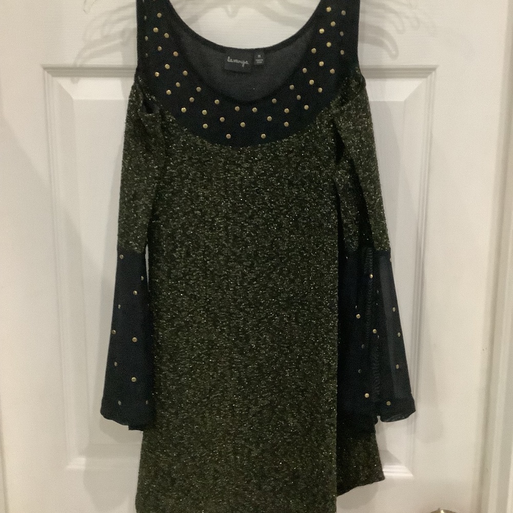 La Vanya, women’s black and gold metallic top, size M